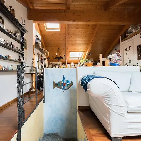Apartamento Eclectic Mansard - Rentallcomo *